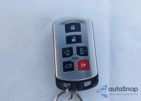 2019 Toyota Sienna Xle 8 Passenger from USA, damaged, VIN 5TDYZ3DC3KS015767